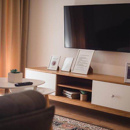 Tam Centre Luxury Serviced Apartments Tirana Exterior foto