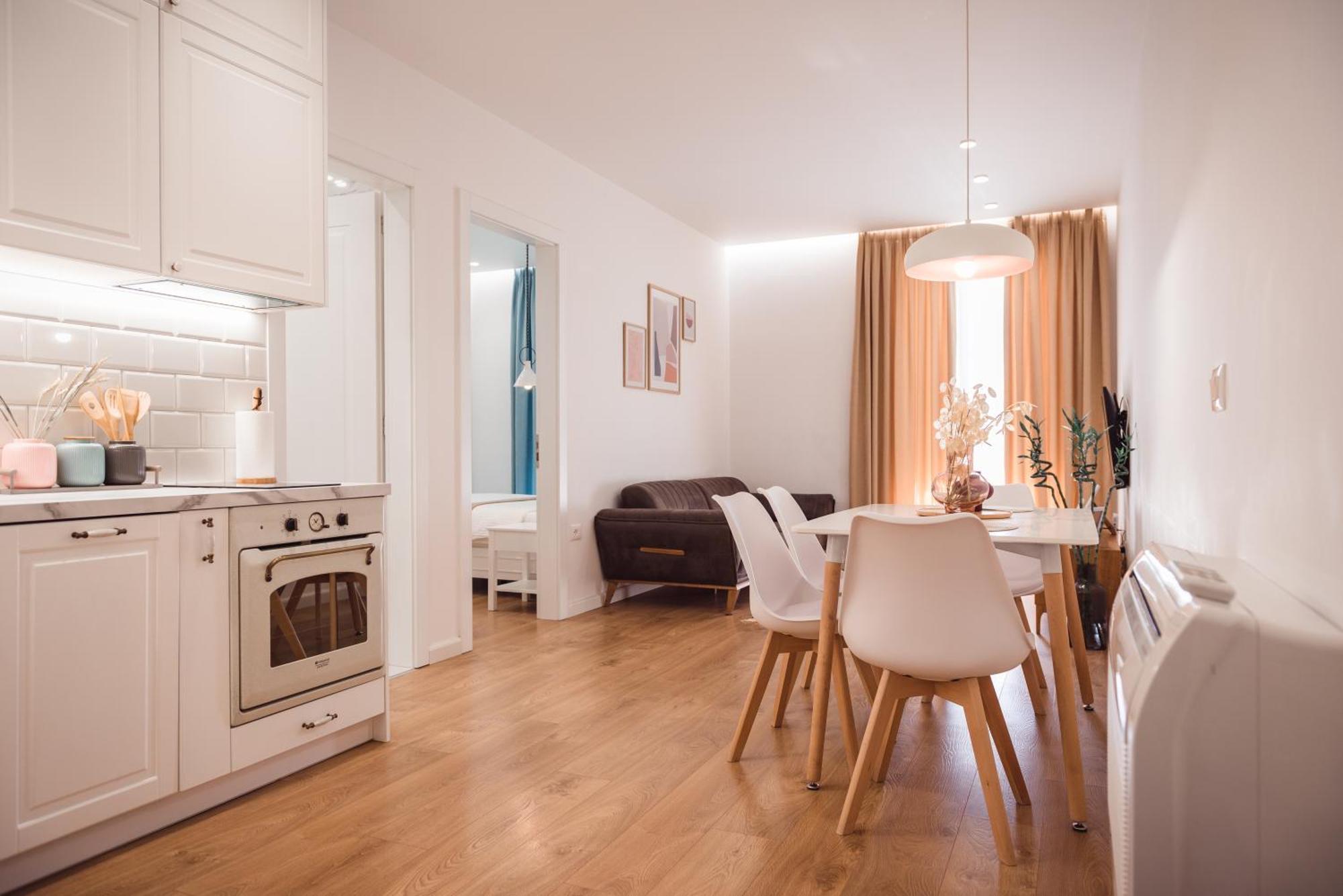 Tam Centre Luxury Serviced Apartments Tirana Exterior foto